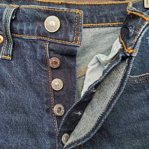Women's Levi's 501 button fly jeans, 99% cotton - Picture 4 of 10